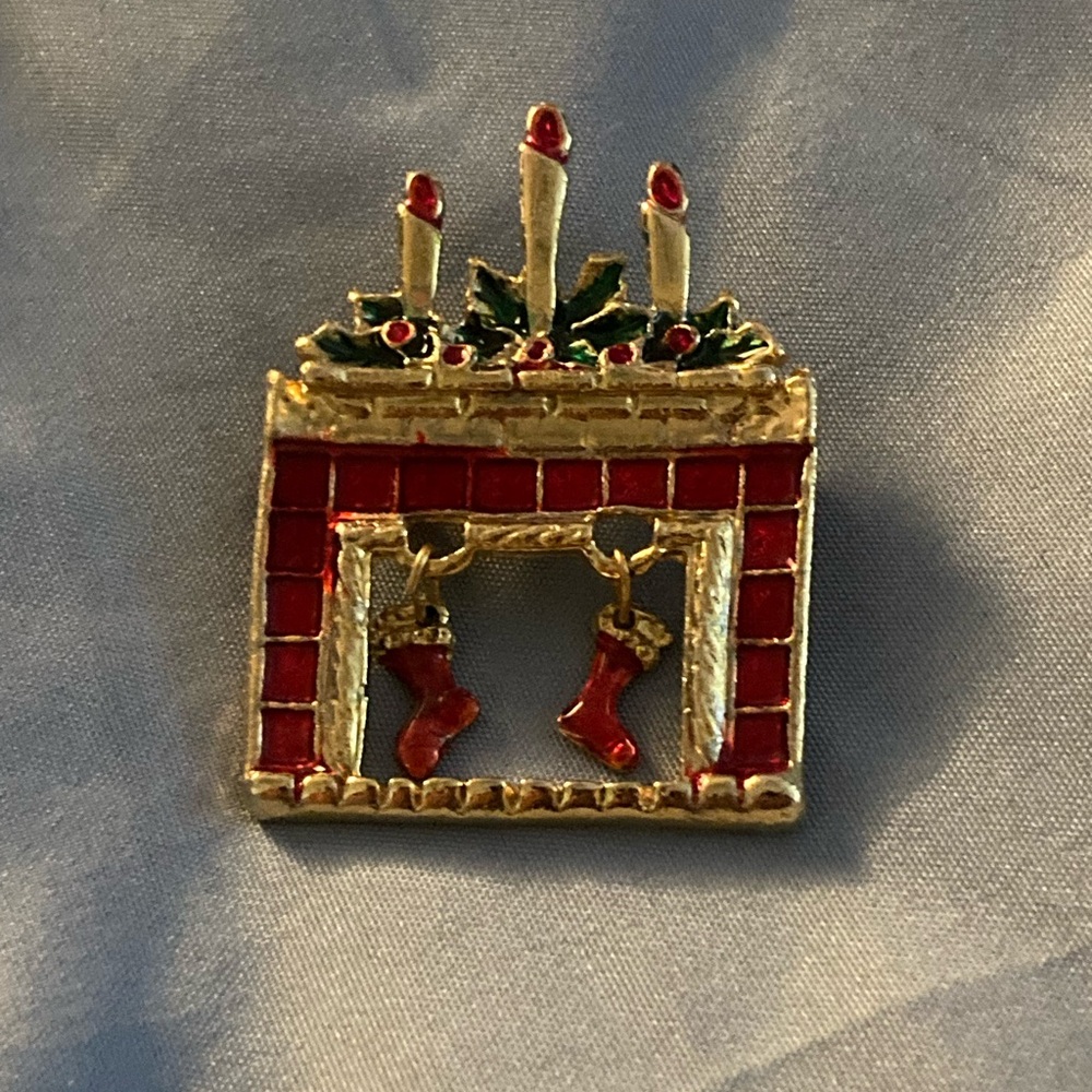 Vintage Festive Fireplace Brooch With Stockings